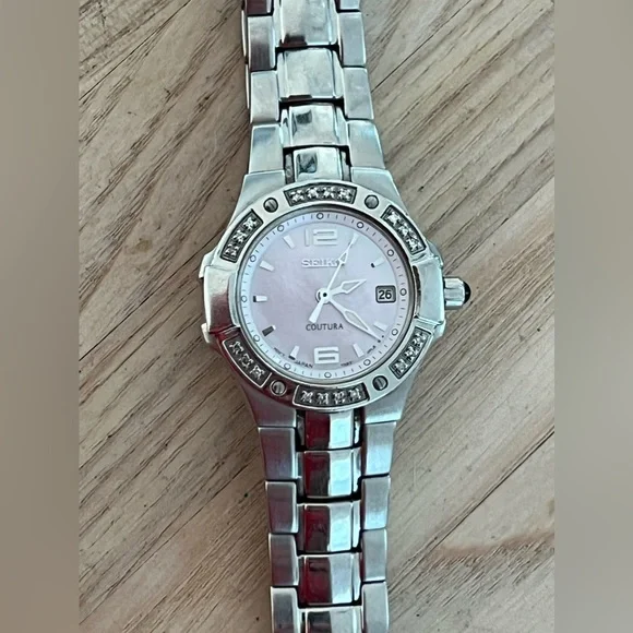 Seiko Coutura Ladies Watch Genuine Diamonds Pink Pearl Dial Stainless Bracelet